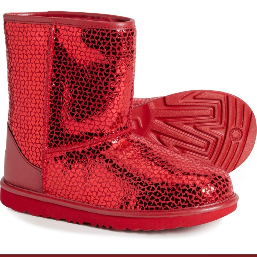 UGG Girls Size 11 Classic II Gel Hearts Boots Red Sparkle Plush New